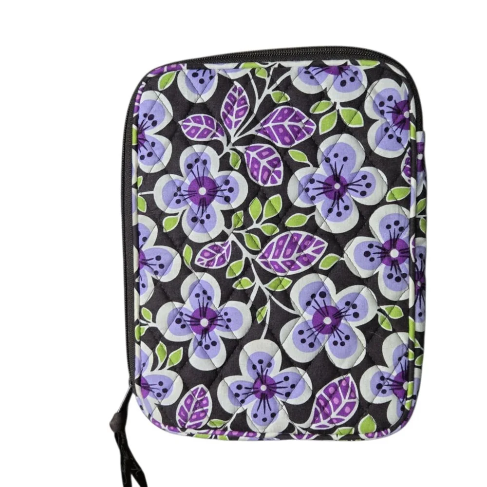 Vera Bradley Plum Petals Fall 2011 Tablet Case I-pad Sleeve Purple Floral Padded